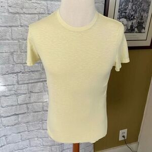 American Eagle outfitters men S Crewneck short sleeve t-shirt yellow
